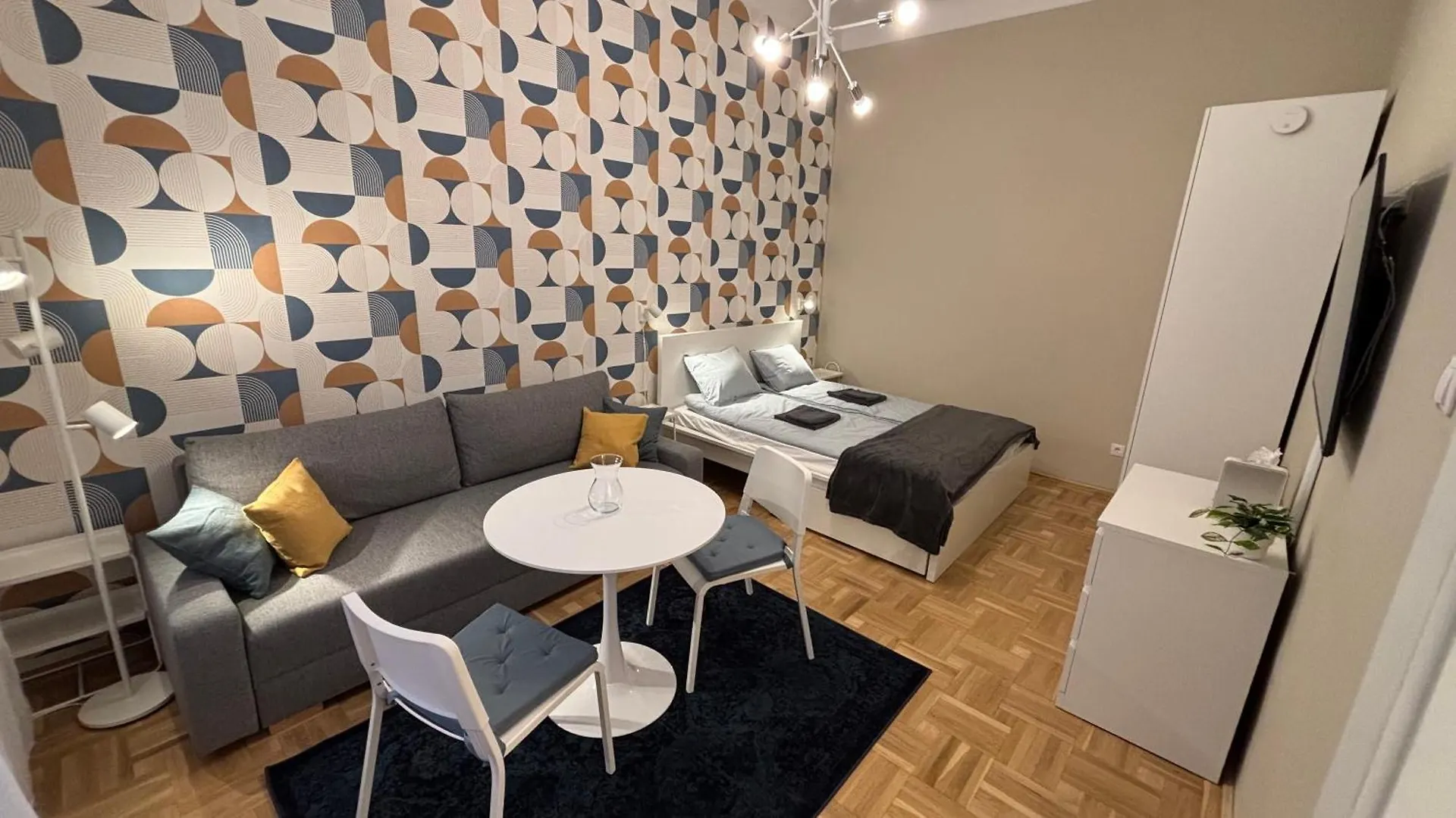 Csengery Apartment Budapesta