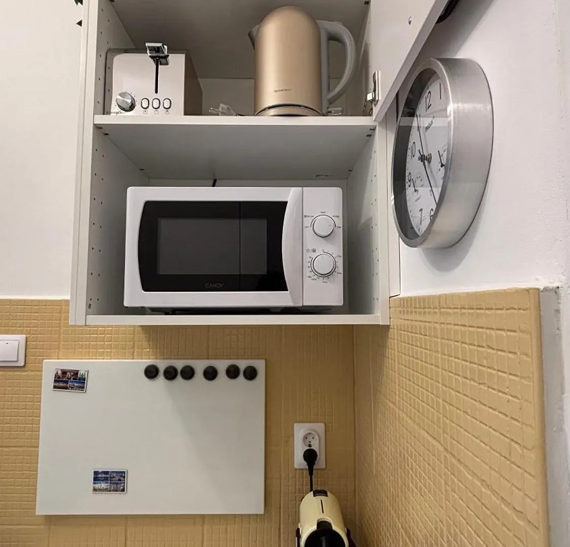 Csengery Apartment Budapesta