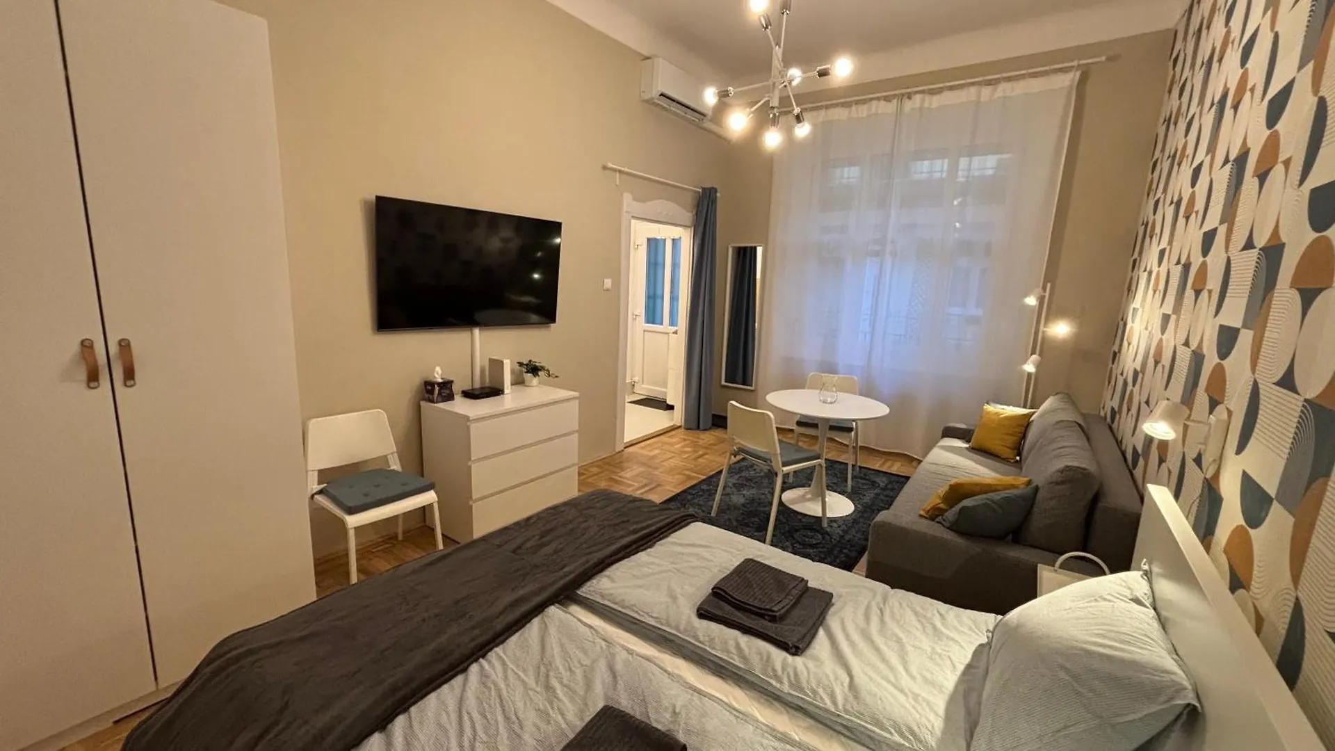 Csengery Apartment Budapest