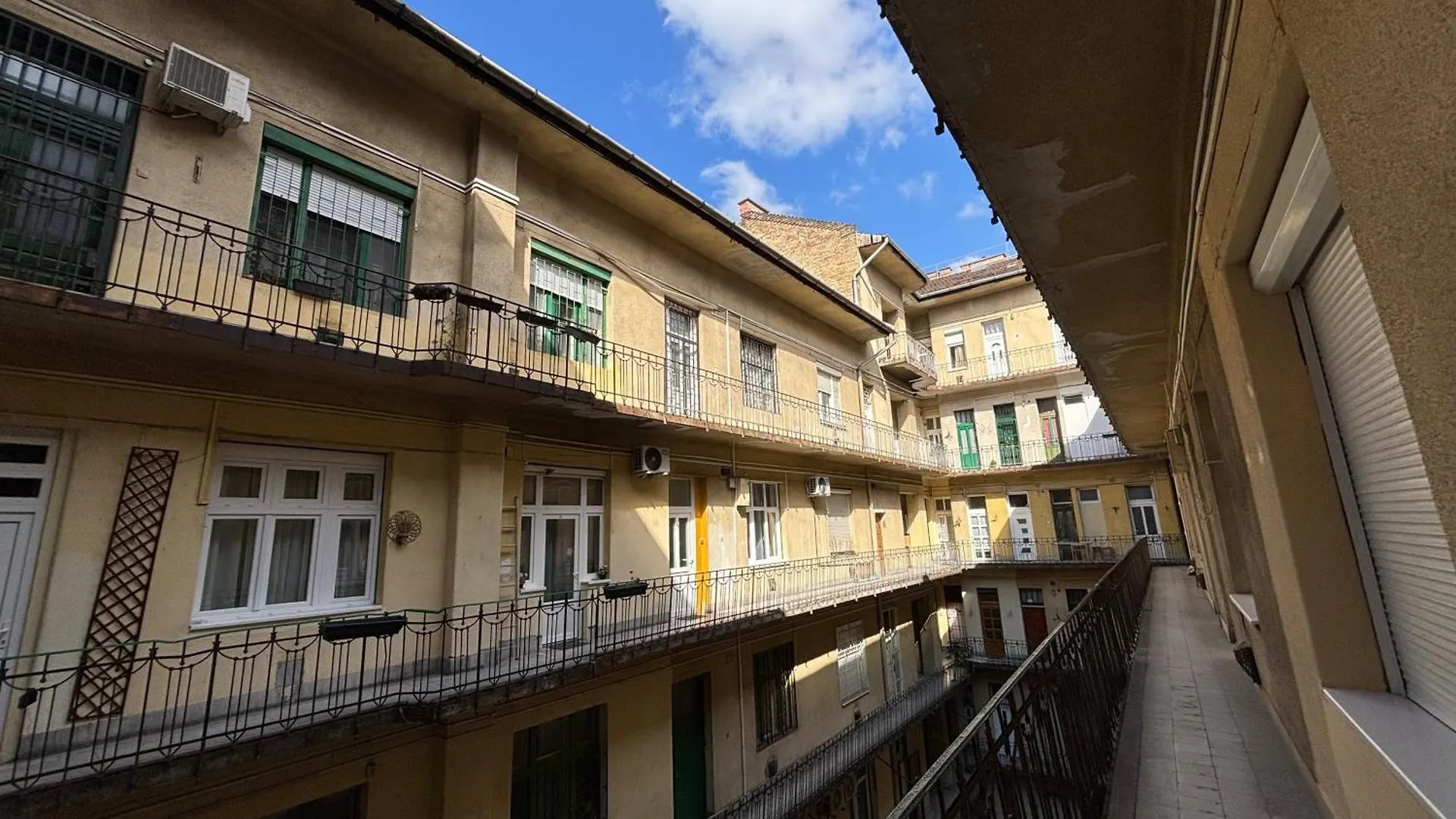 Csengery Apartment Budapest