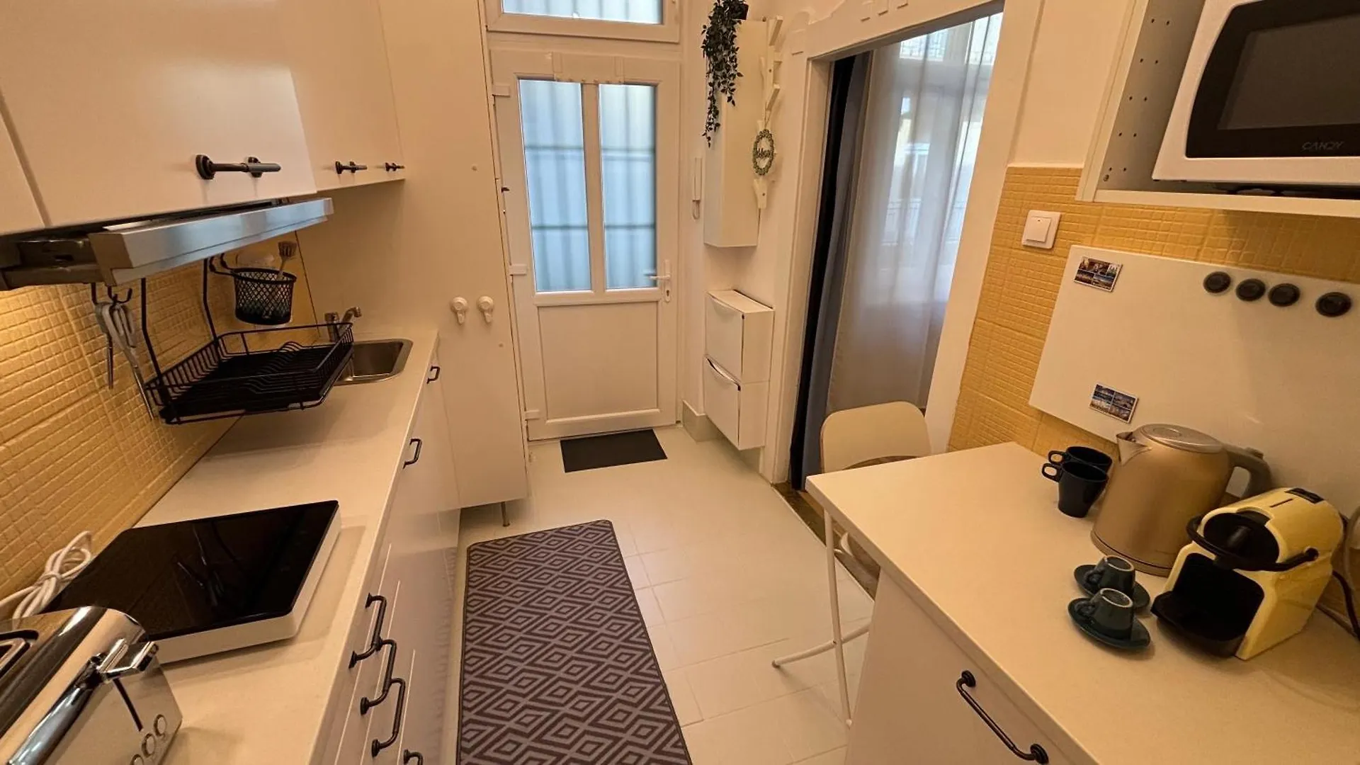 Csengery Apartment Budapest 0*,